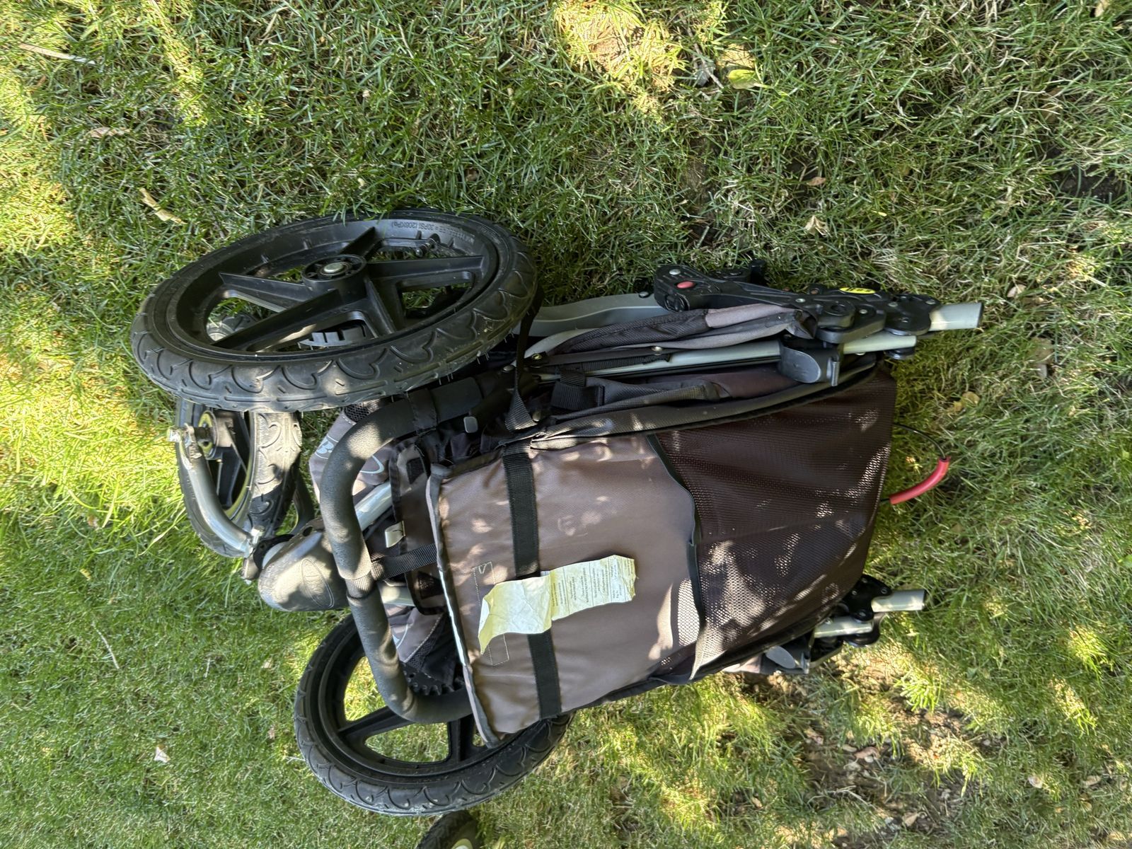 Main image 4