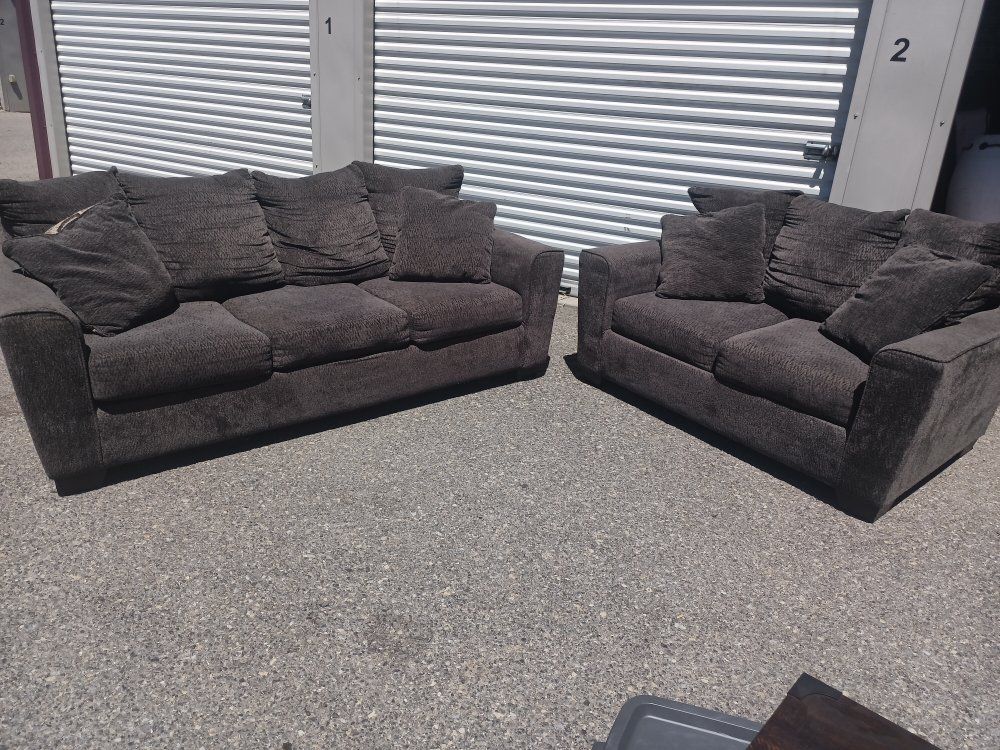 nice couch love seat