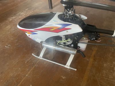 Thunder tiger raptor 90 se