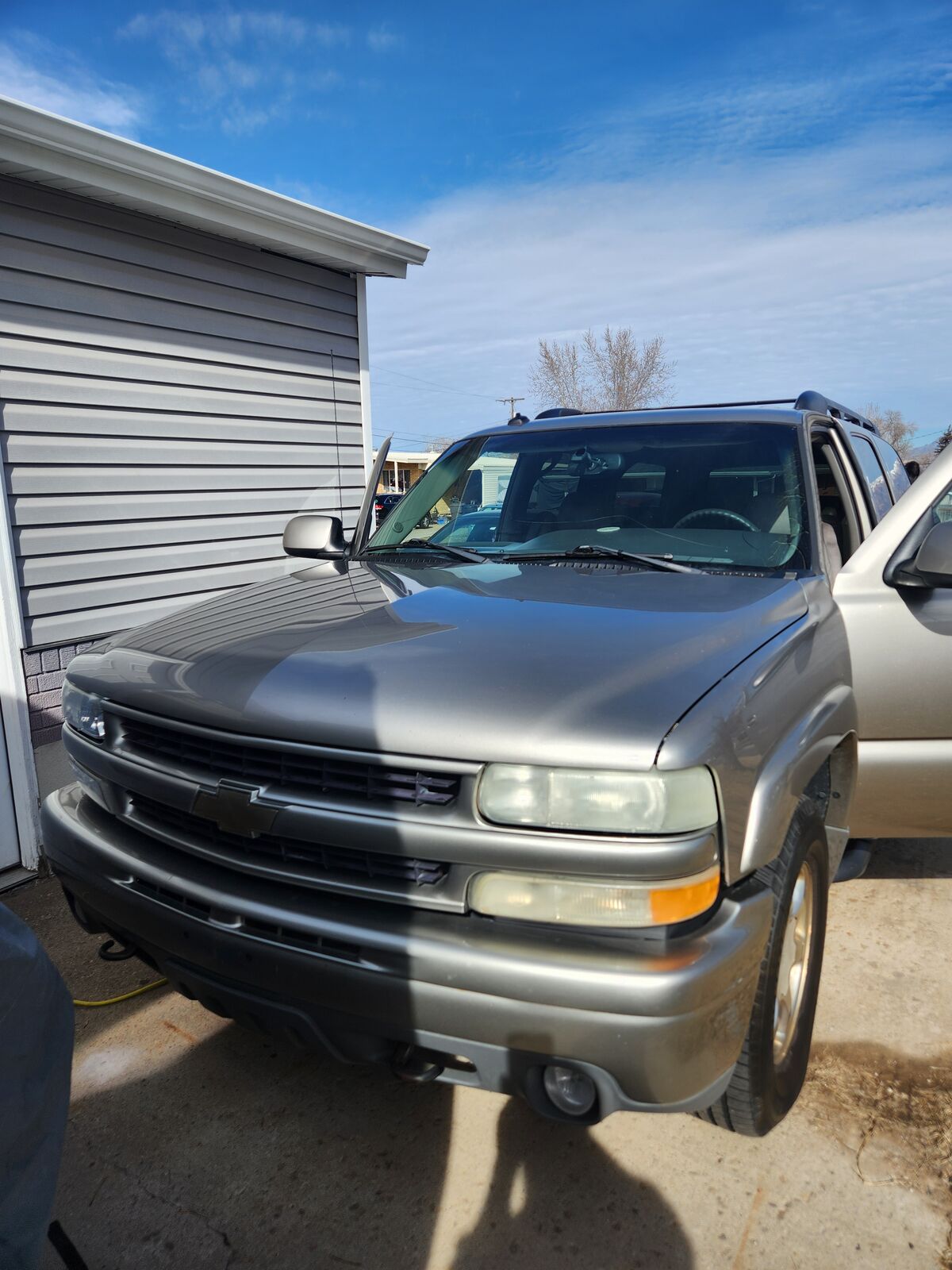 2003 CHEVROLET SUBURBAN Z71
