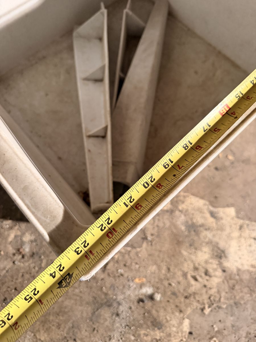 Main image 3