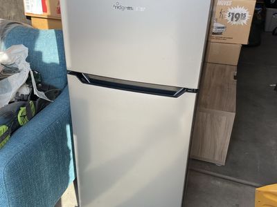 Fridemaster Mini Refrigerator