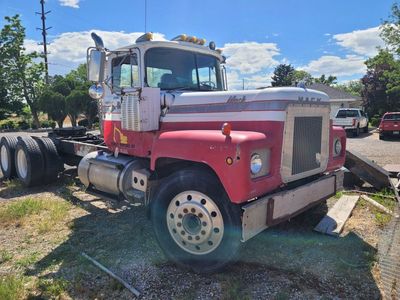 1974 mack heavy haul RL 700
