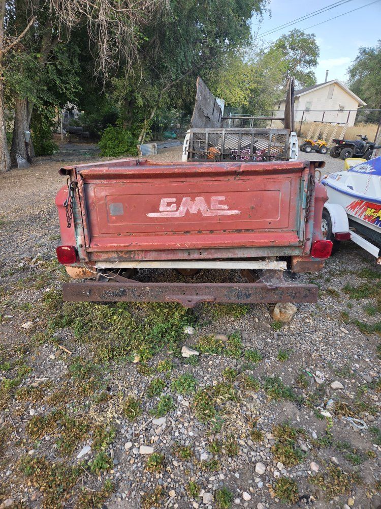 Main image 9