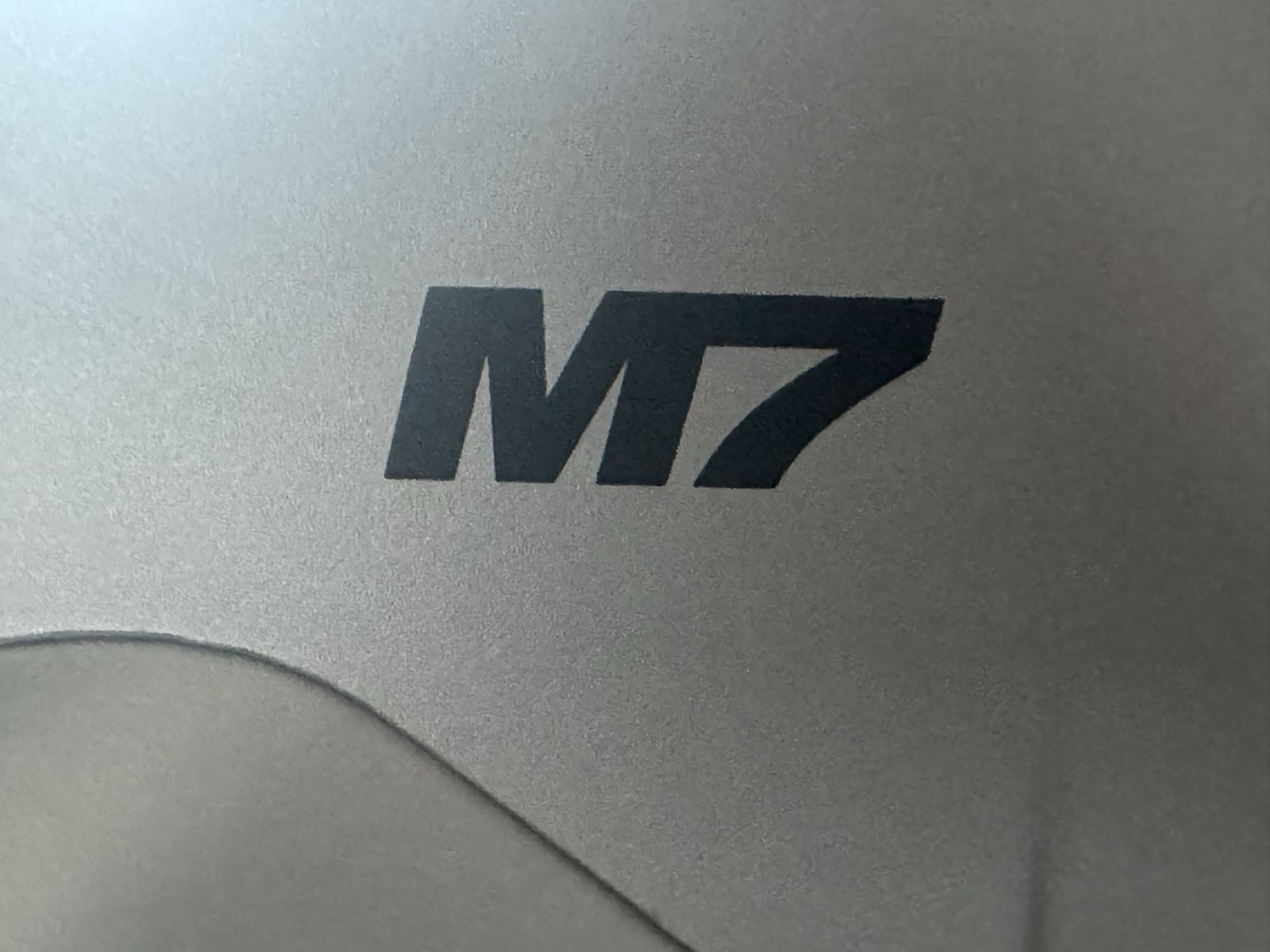 Main image 6