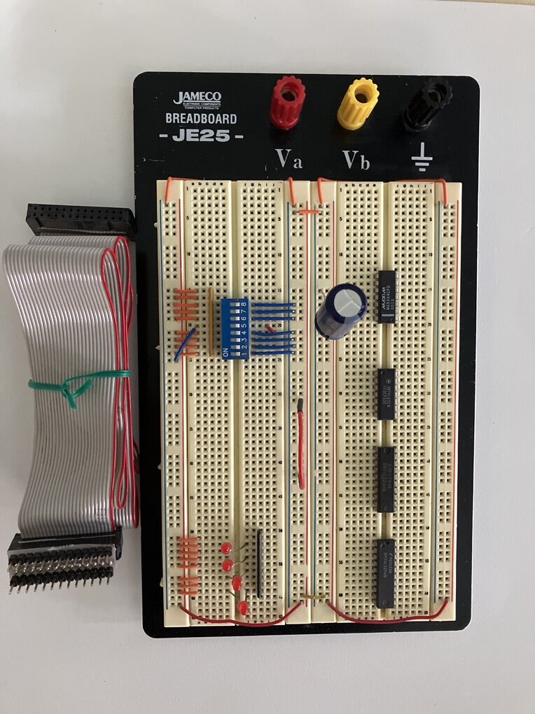Excellent Condition Jameco Breadboard JE25 Proto