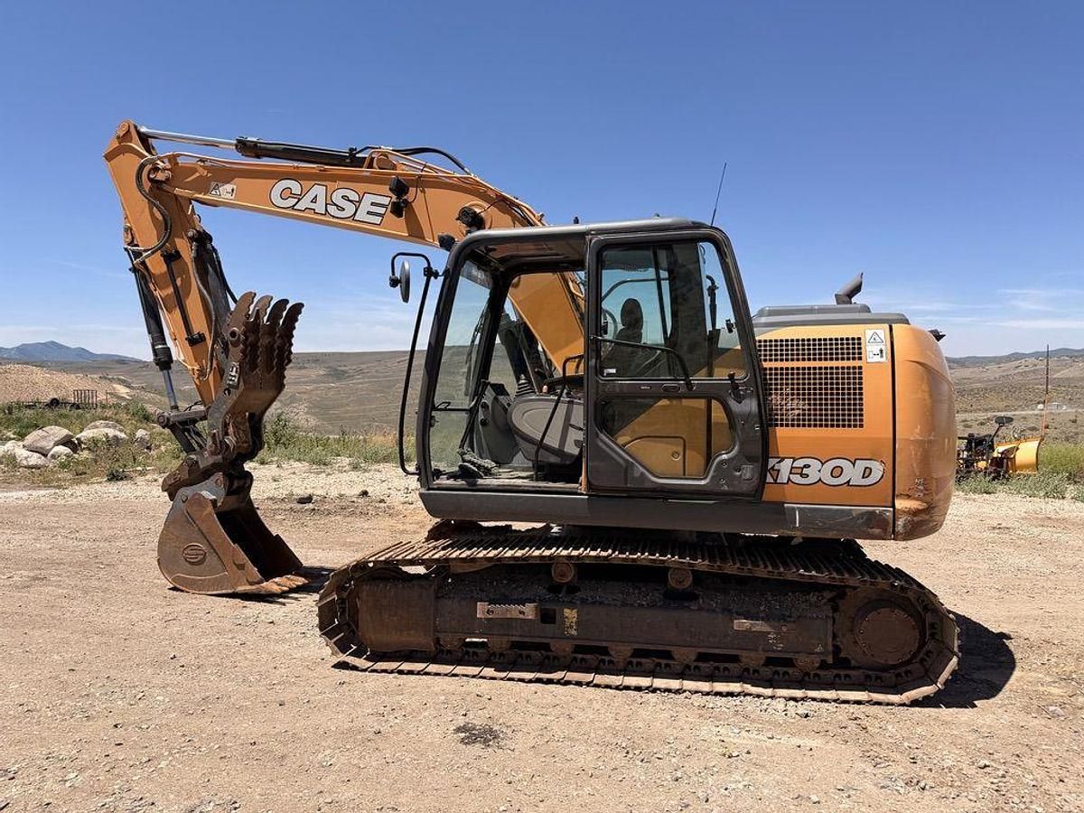 2020 Case CX130D Excavator, LOW HOURS. ***TONS OF ATTACHMENTS INCLUDED*** and Hydraulic Thumb, 2,084.5 hrs, Isuzu turbodiesel