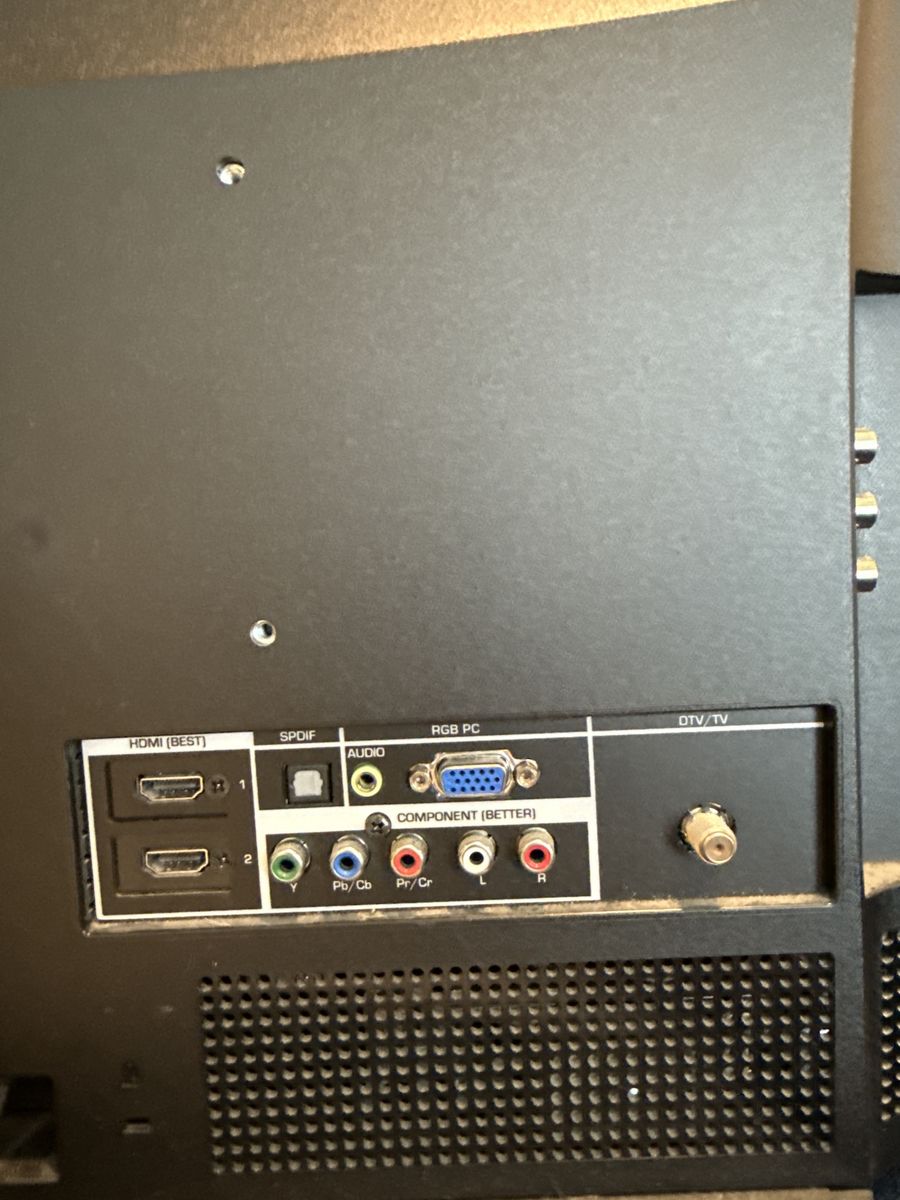 Main image 3
