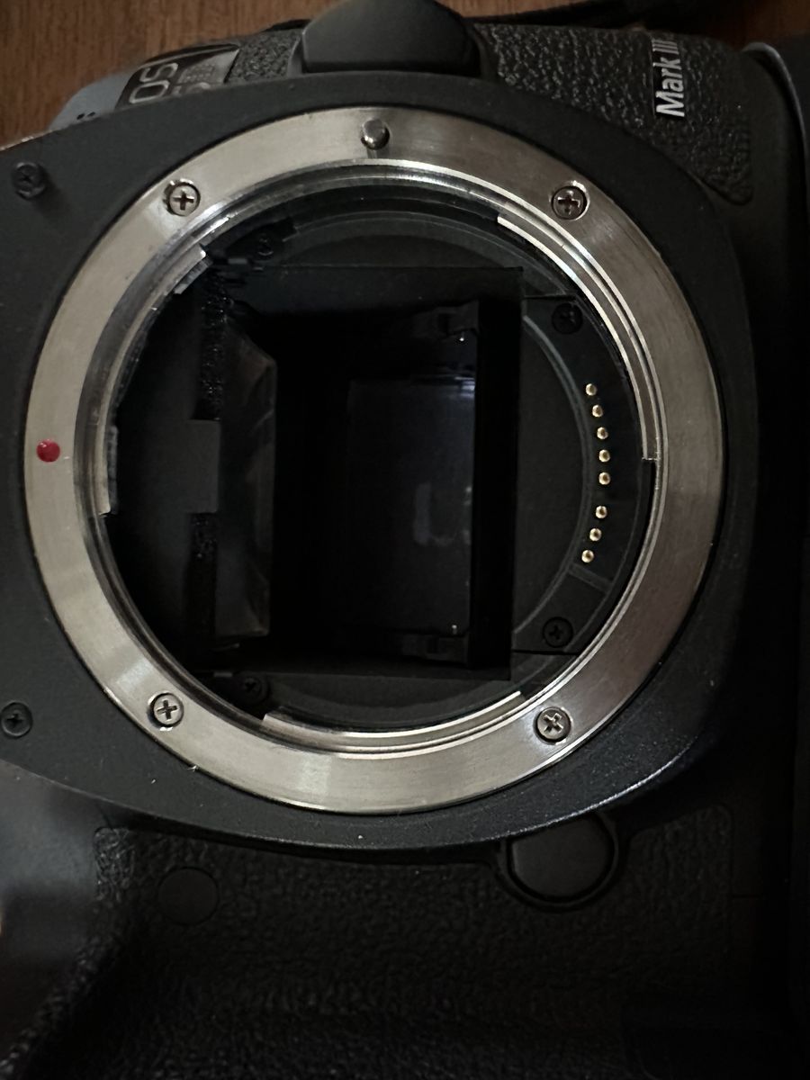 Main image 4