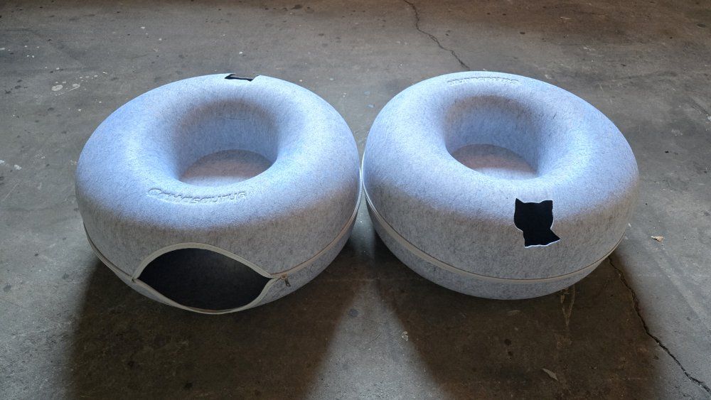 Catasaurus Grey Felt Cat Tunnel Bed & Lounge - Stackable Donut Design