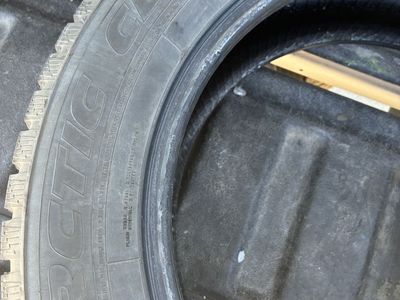 Arctic Claw Studded Tire 225/60/18