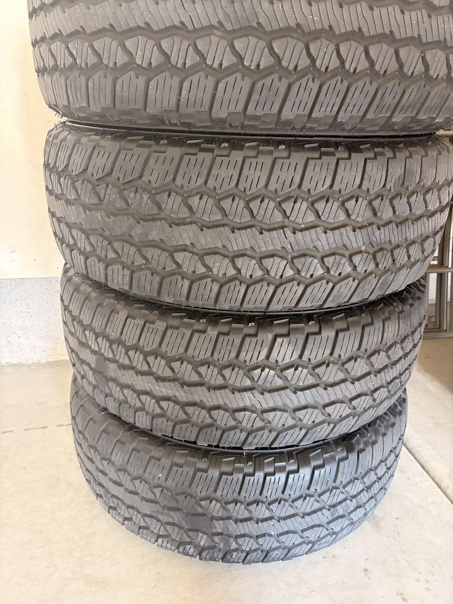 265/70R16 ATs