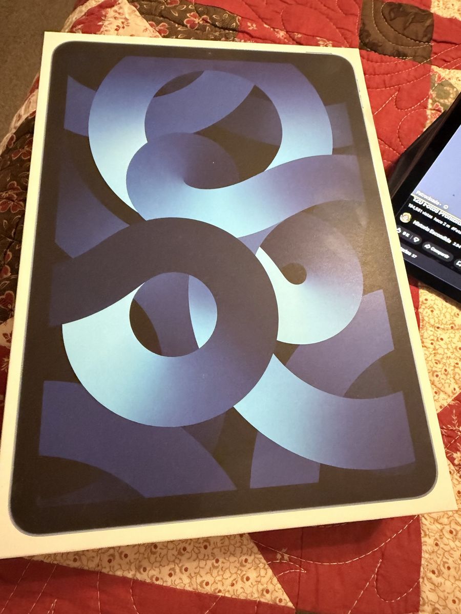 iPad Air 5 generation 64 gb  wifi