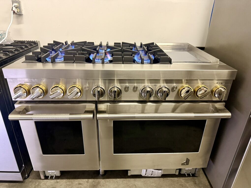 JennAir RISE™ 48 Dual-Fuel Professional Gas Range