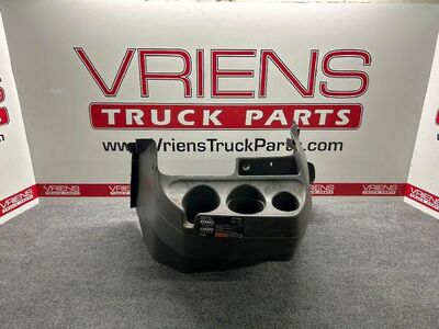 International Center Console Panel M/T with Cigar Lighter, Part # 3702879C93