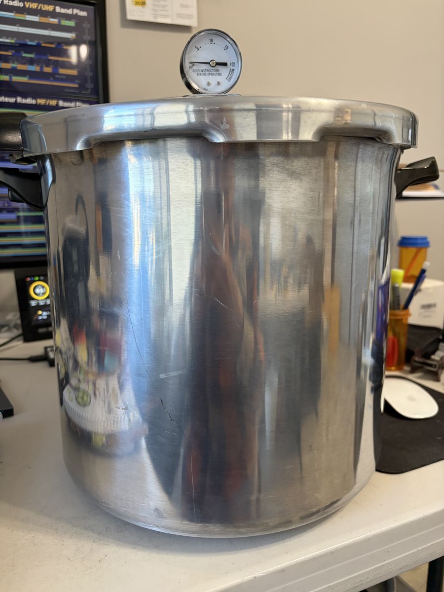 Presto Pressure Canner & Cooker