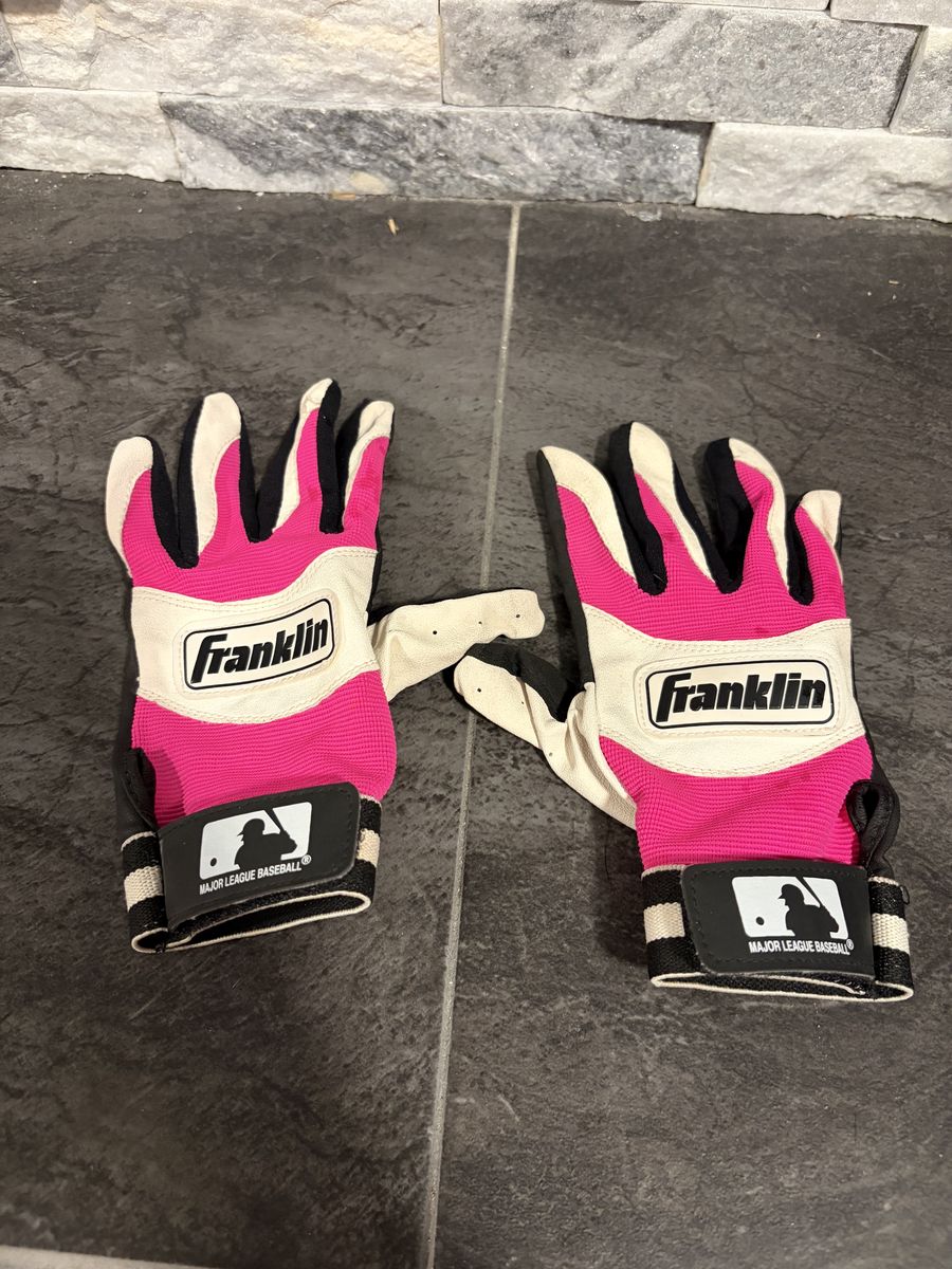 Girls franklin Batting Gloves, Hot Pink