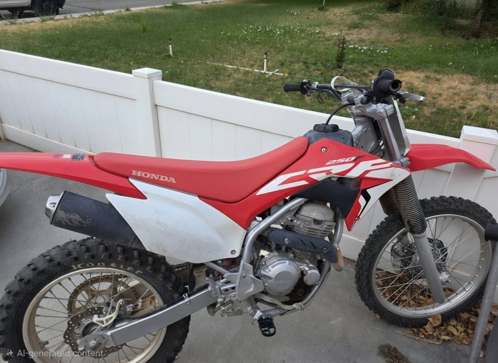 2021 Honda CRF 250F Dirt Bike - Red/White, Used Condition