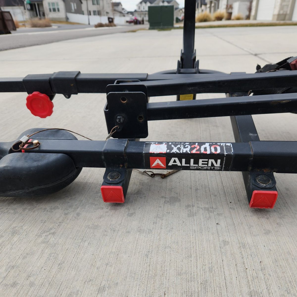Allen XR 200 hitch bike rack