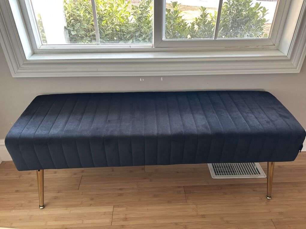 Bretton Velvet Upolstered Bench