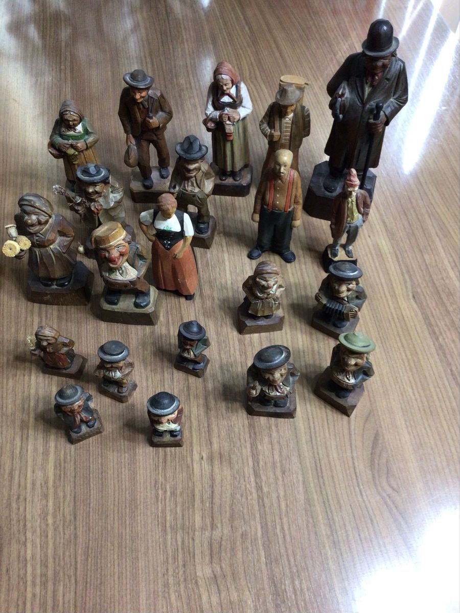 Black Forest Figurines
