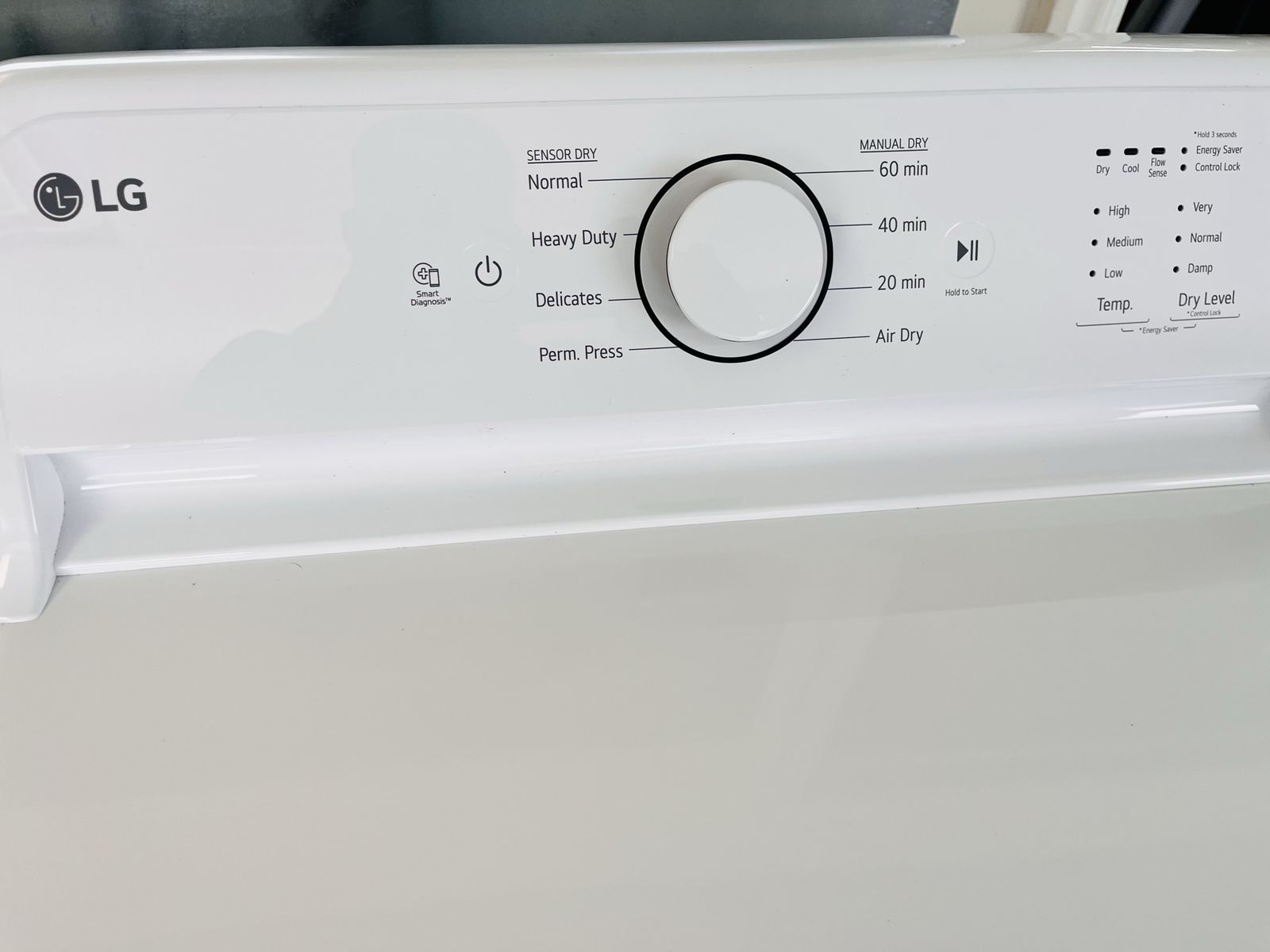 Main image 6