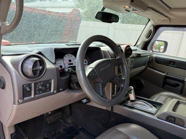 Main image 12