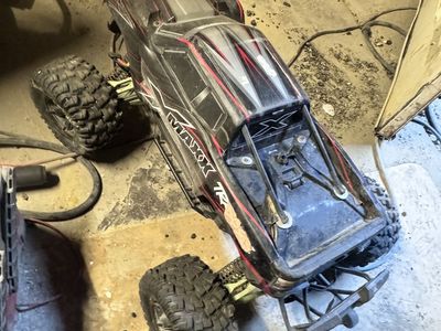 Traxxas xmaxx