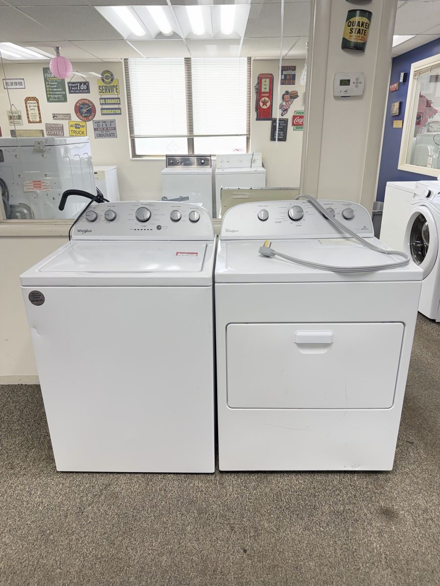 GREAT WHIRLPOOL SET WASHER AND ELECTRIC DRYER