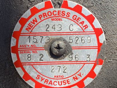 GM chevy NP243 4x4 Transfer Case 3/4 Ton