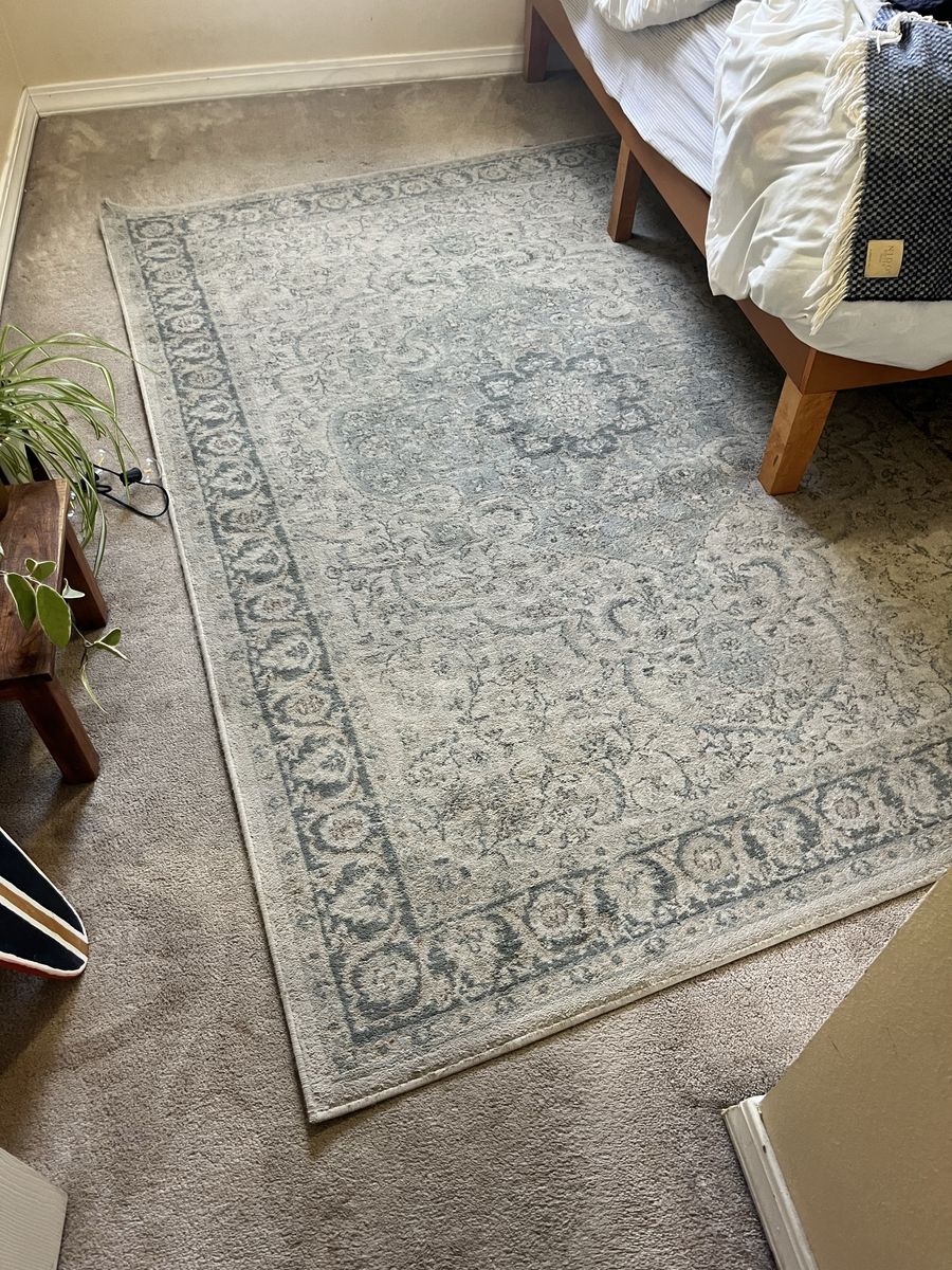 Rug