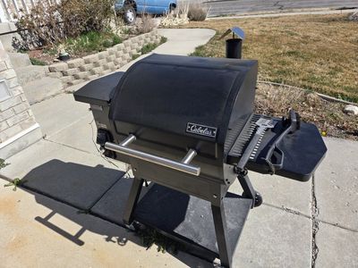 cabelas pellet smoker/grill $350/obobo