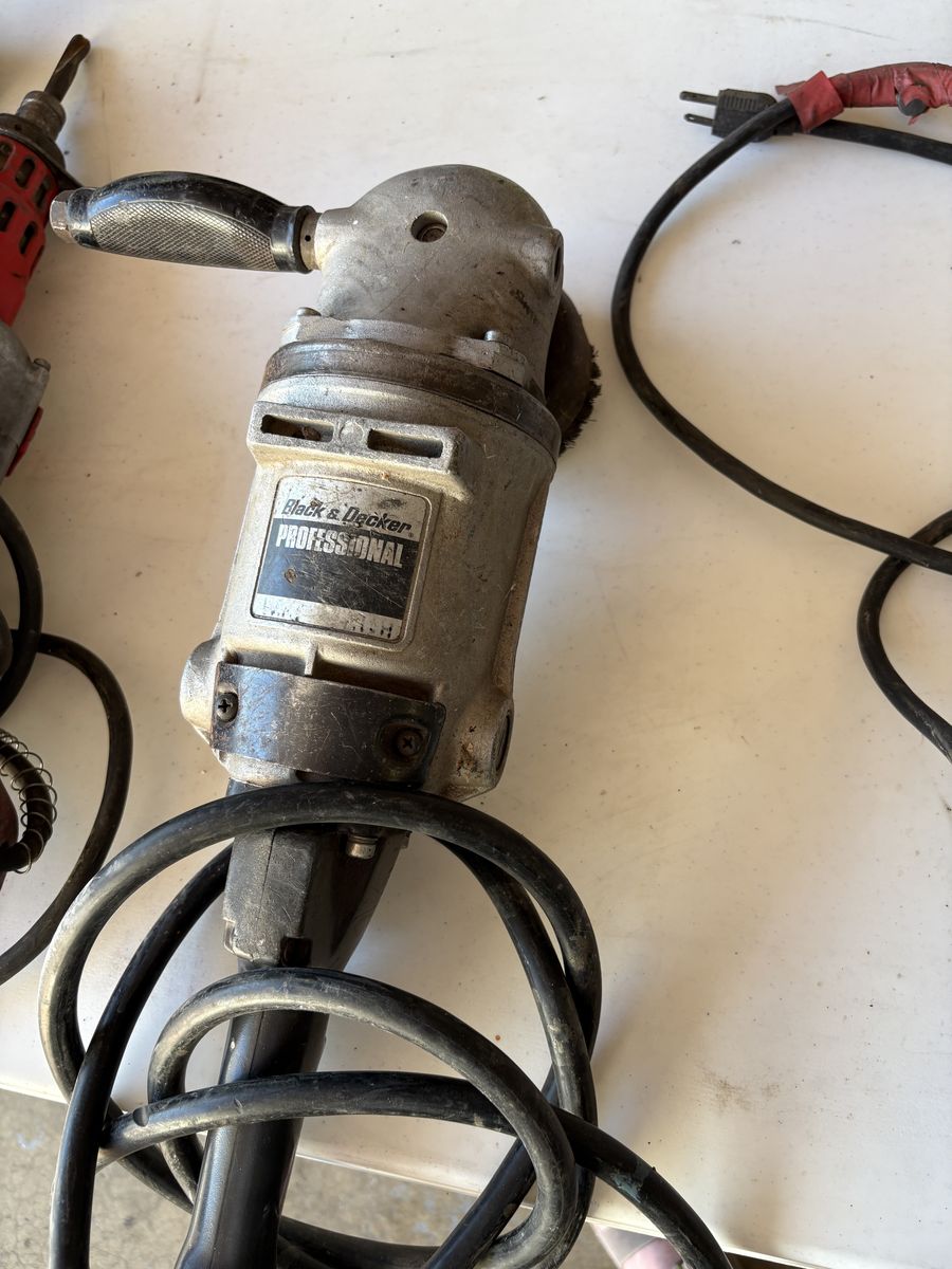 Black & Decker heavy duty angle sander