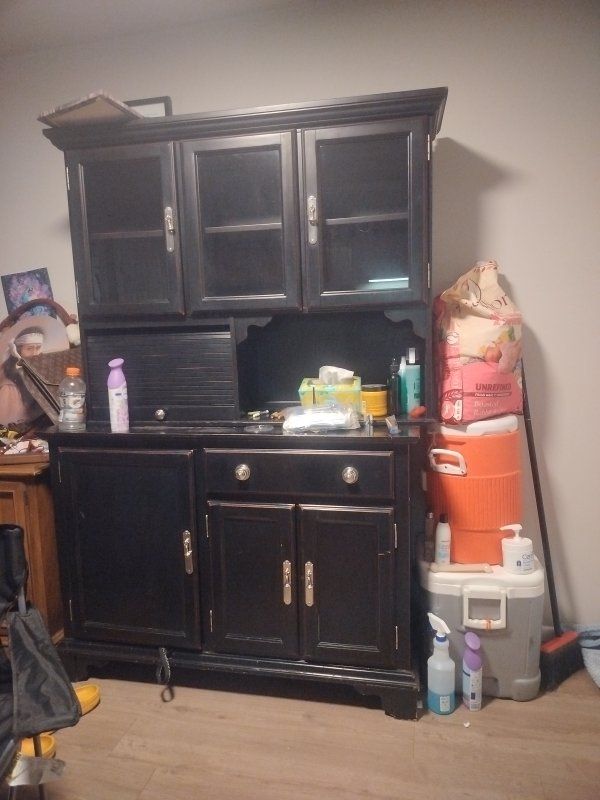 Solid Wood Display Hutch / China Cabinet – You Haul