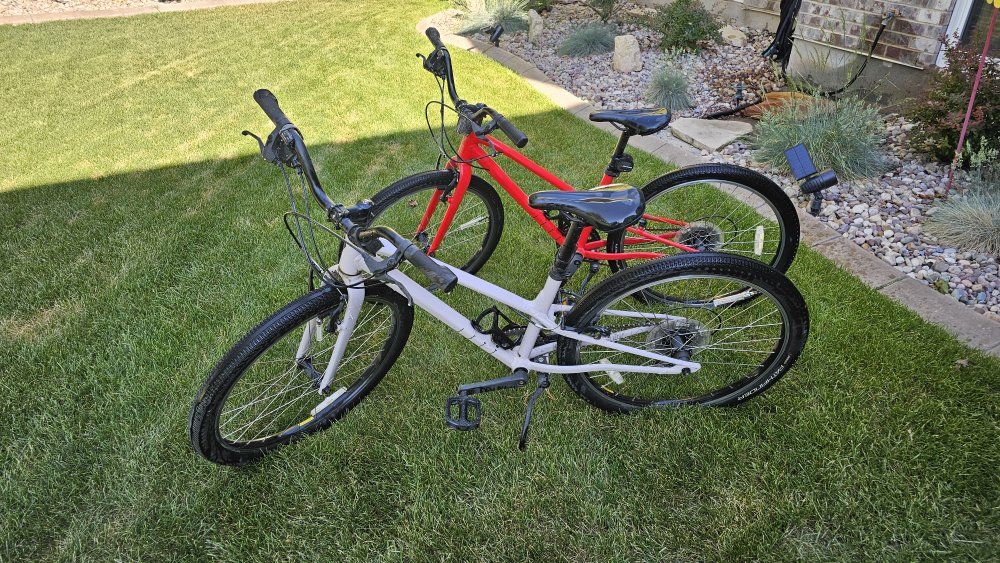 2 kids specialized bikes $275 ea