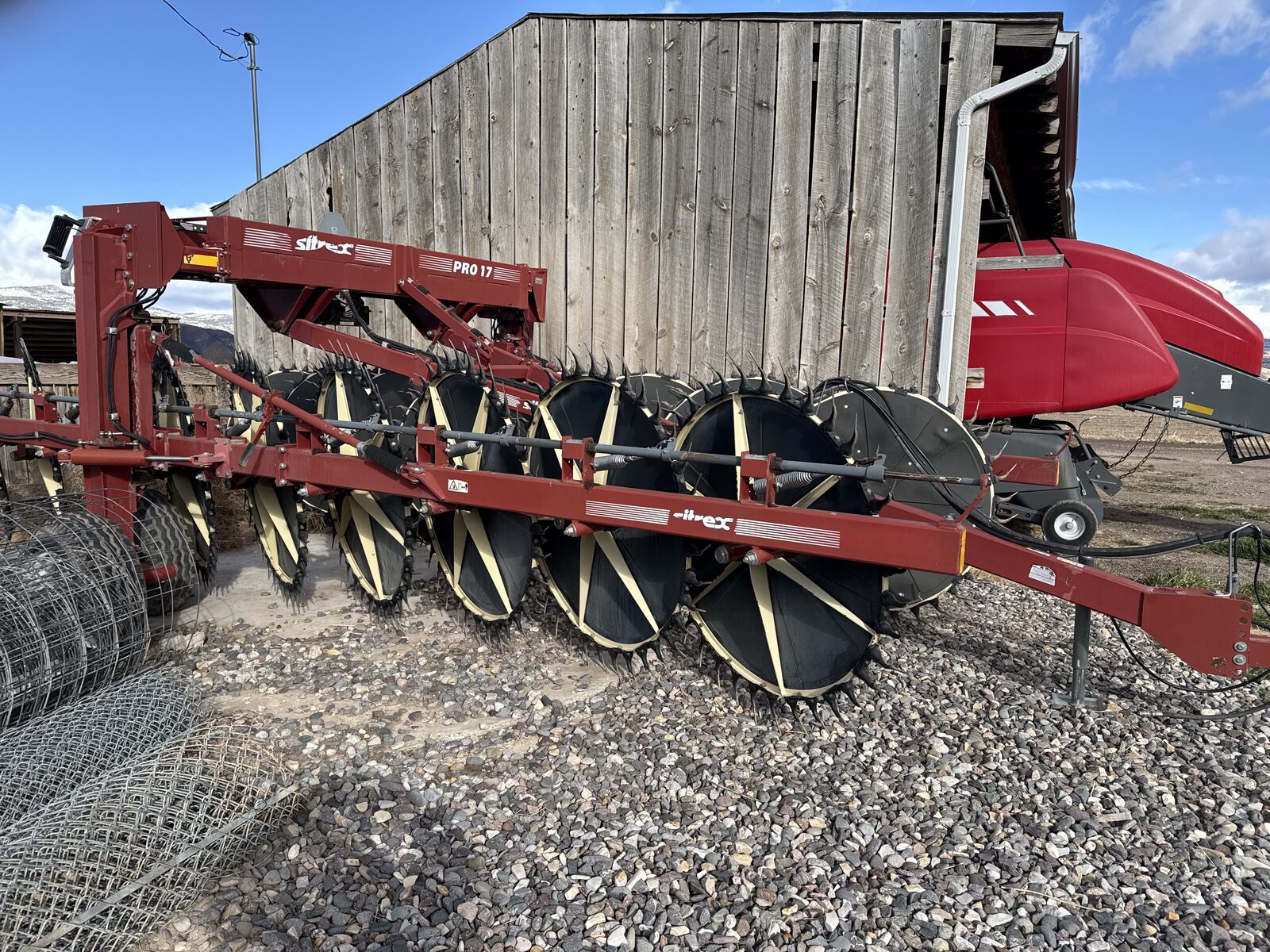 Sistrex pro 17 hay rake