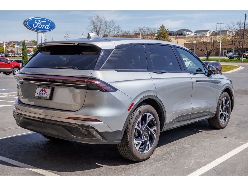 2025 Lincoln Nautilus Premiere