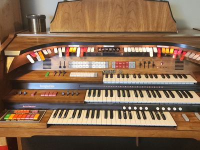 Kimball J300 Theater Organ