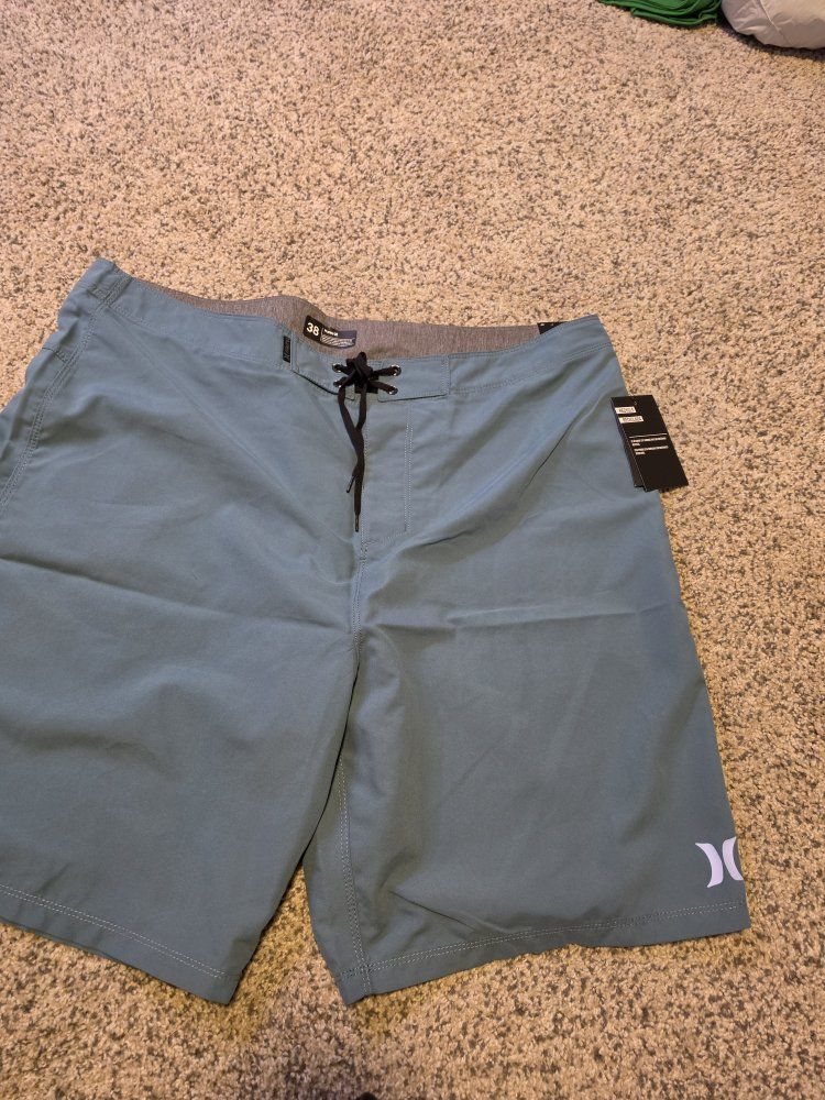 Hurley Men's Board Shorts Size 38, 21" Length - Teal/Blue Recycled Fabric