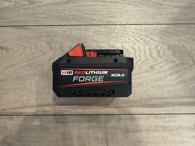 Milwaukee M18 8.0 Forge Battery
