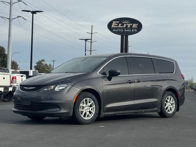 2020 Chrysler Voyager LX