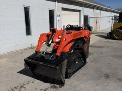Kubota SCL1000 Mini Track Skid Ride On for Rent