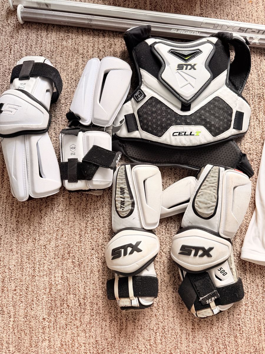 STX Lacrosse Shoulder Pad – Great Condition