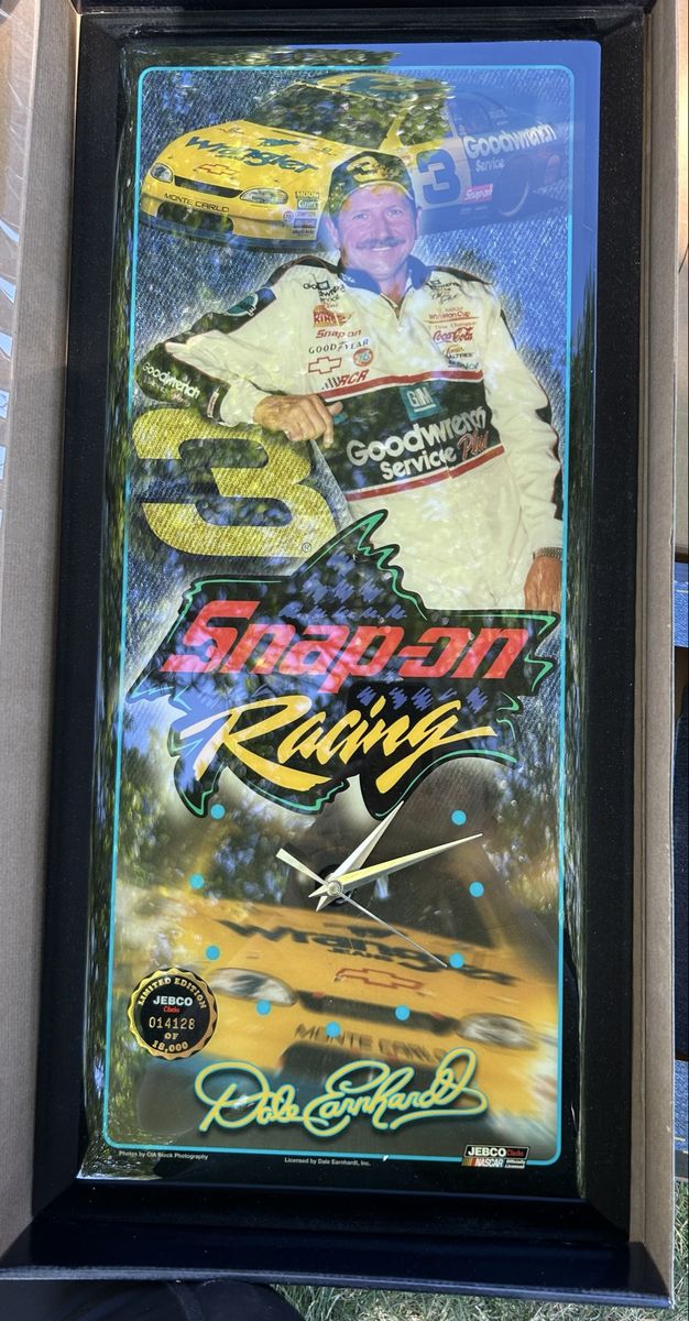 Dale Earnhardt Sr clock