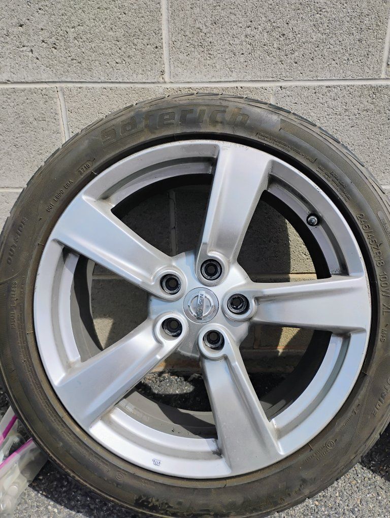 370z wheels Free