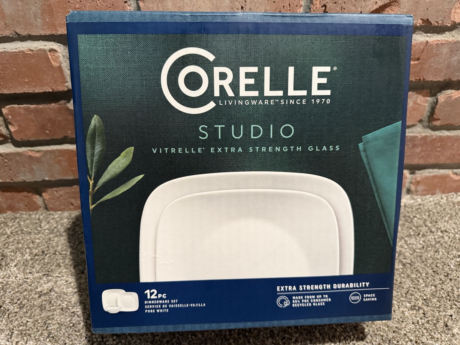 Corelle Studio Vitrelle Glass 12-Piece Dinnerware Set Pure White