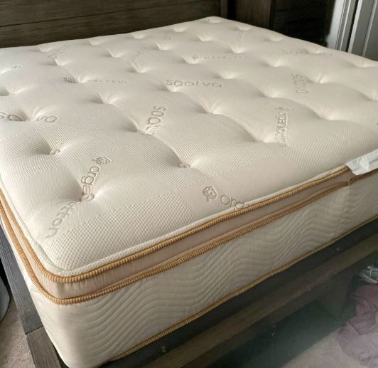 Saatva HD- Firm King Mattress w/ Organic Cotton Cover
