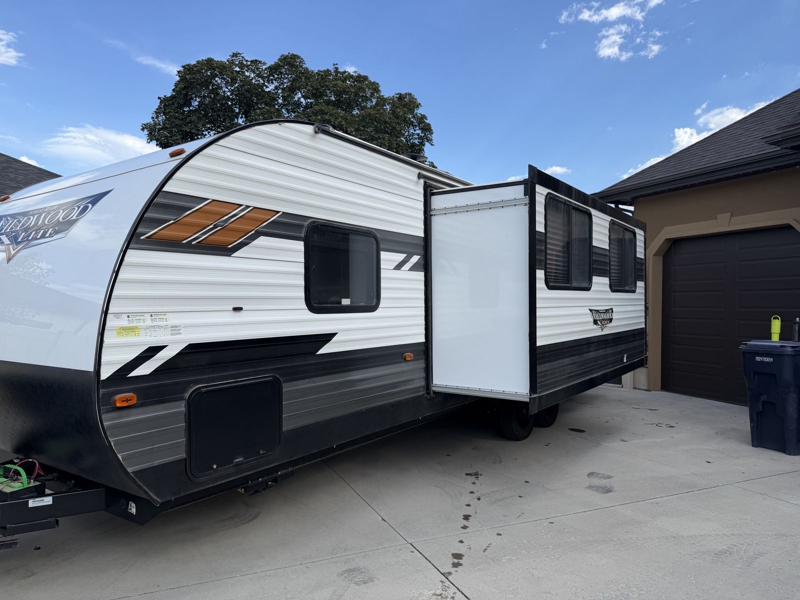 2021 Forest River Wildwood Lite Bunkhouse Travel Trailer T263BHXL