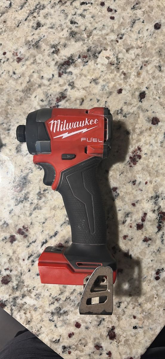 Milwaukee FUEL M18 18V Cordless 1/4" Hex Impact Driver - Tool Only