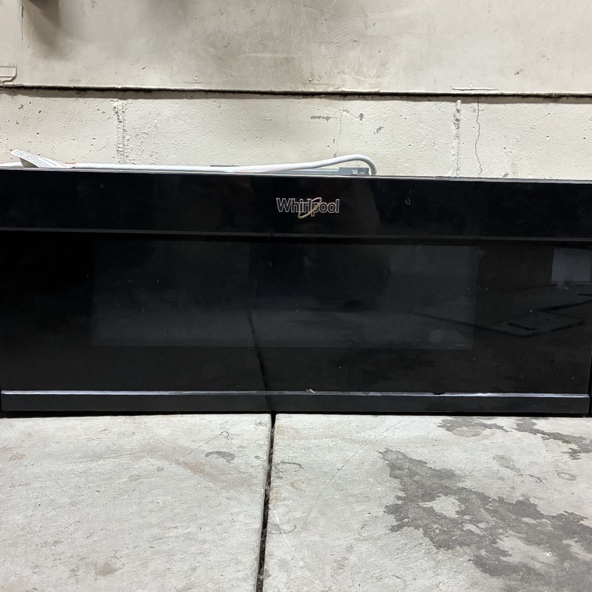 Microwave / Range Hood